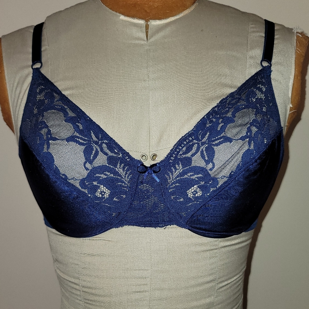 Victoria's Secret bra 34D